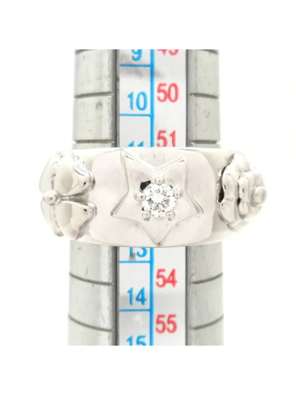 Chanel Ring Three Symbol 18k White Gold Diamond Carat